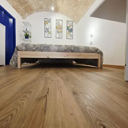 Cathedral House Apartmán *