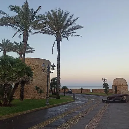 Cathedral House * Alghero